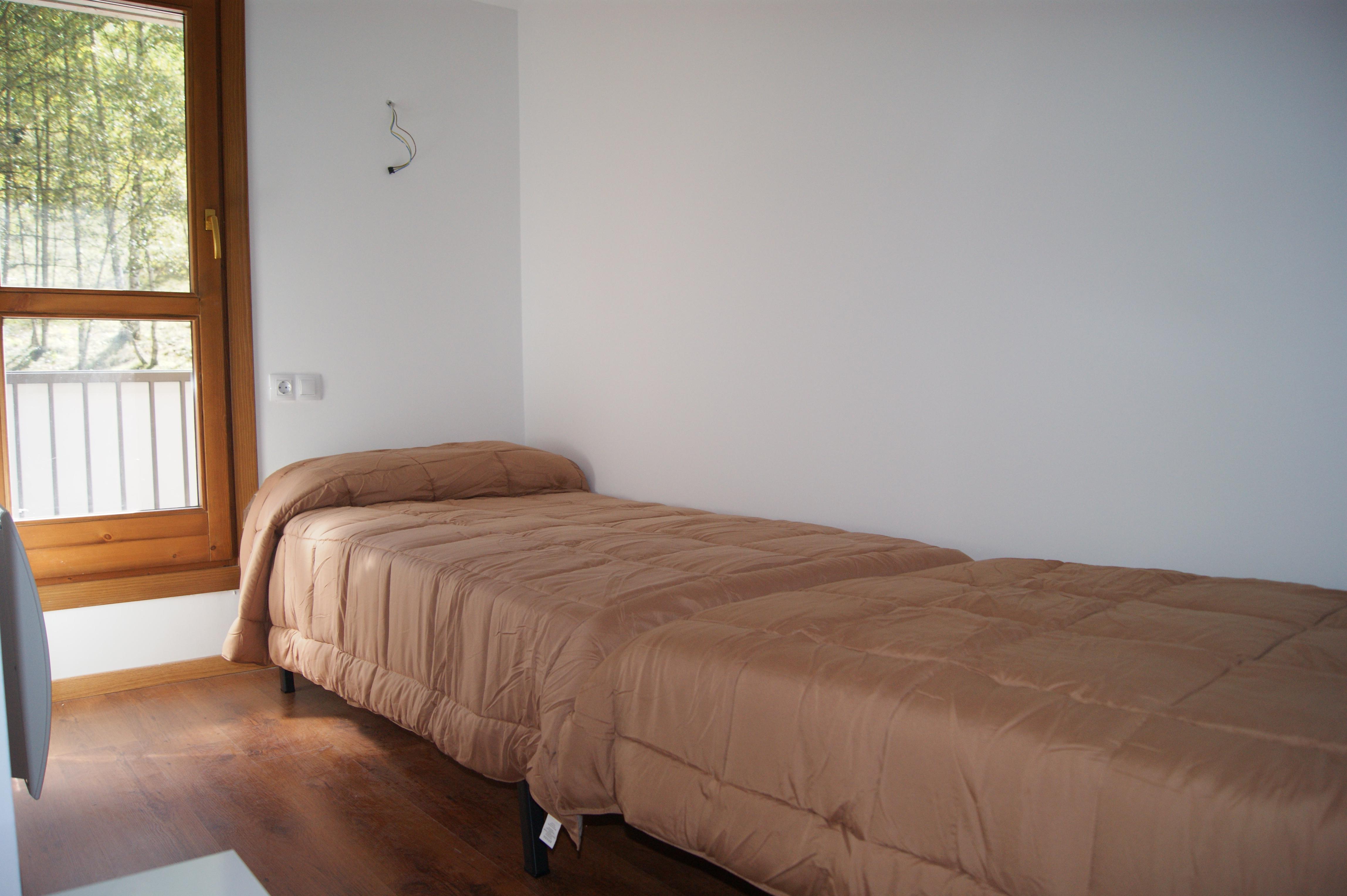 Apartaments Els Esquiadors Llorts Екстер'єр фото