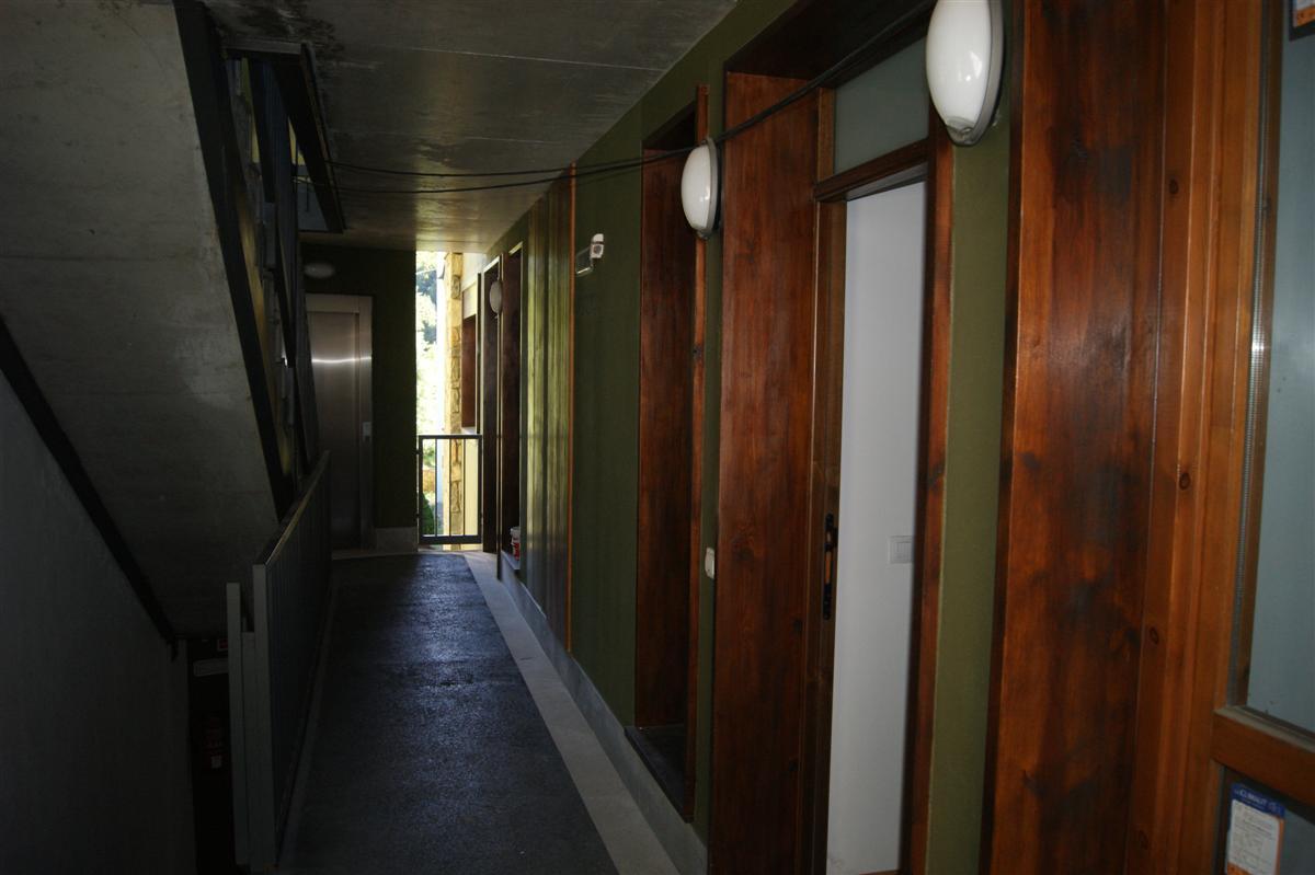 Apartaments Els Esquiadors Llorts Екстер'єр фото