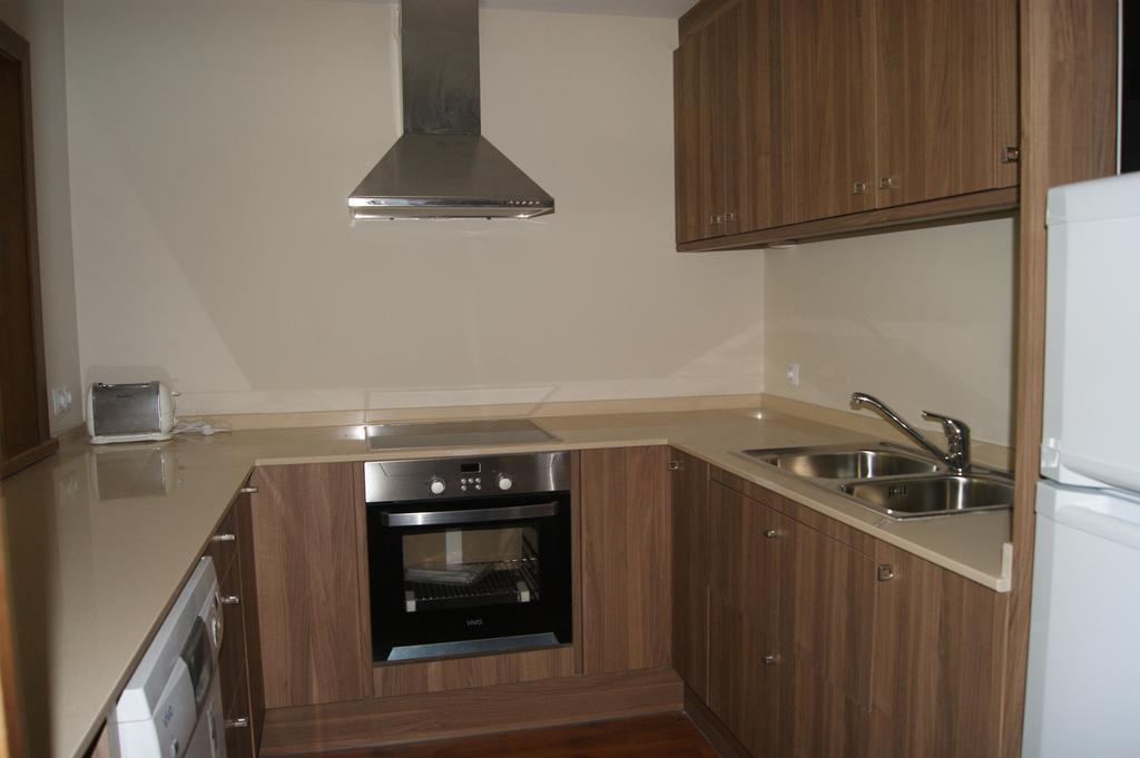 Apartaments Els Esquiadors Llorts Екстер'єр фото